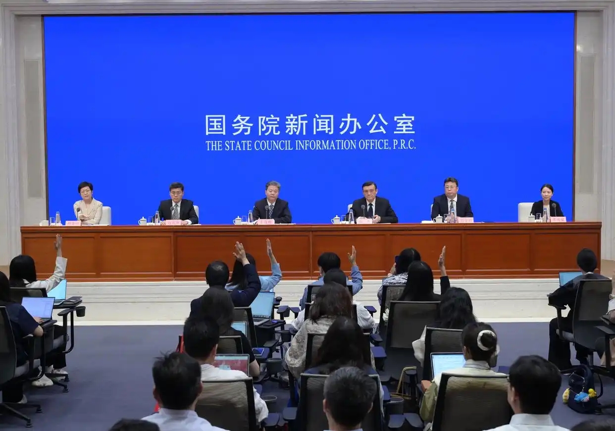 关于持续推进城市更新行动的意见